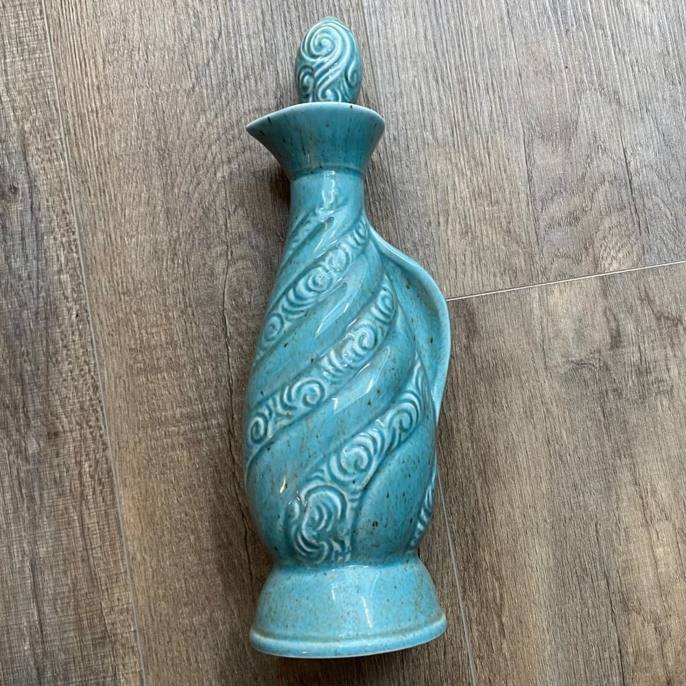 Vintage 1966 Jim Beam Regal China Turquoise Scroll Swirl Decanter 13.5